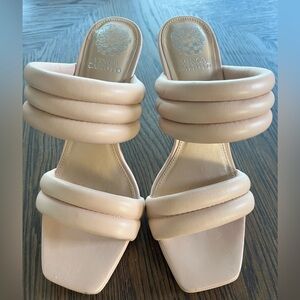 Vince Camuto nude heel